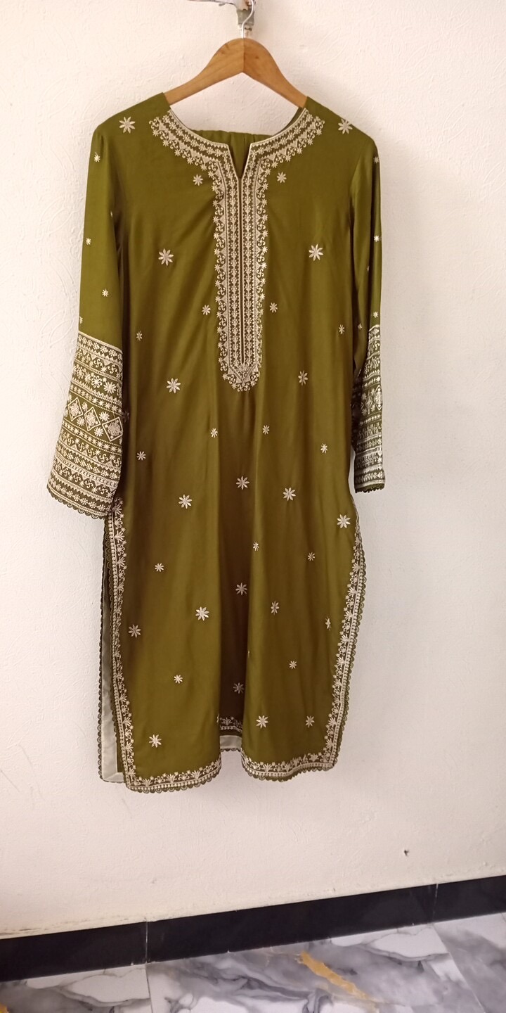 Green Stitched Embroidered 2-Pcs Dress - Image 2